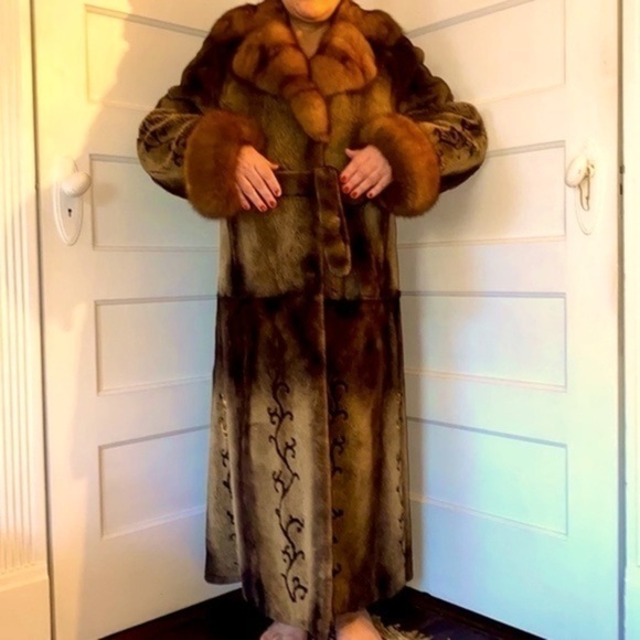Saga Mink Sobol Saga furs Luxury Long coat with Sobol on collar & wrist high Qul - Picture 2 of 16